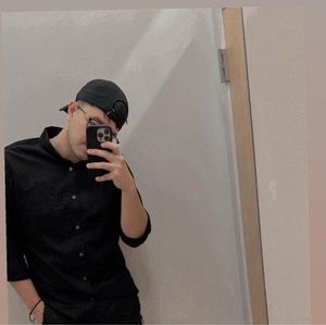 Meet your Posher, Alejandro